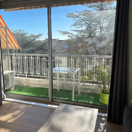 Tente Apartmán